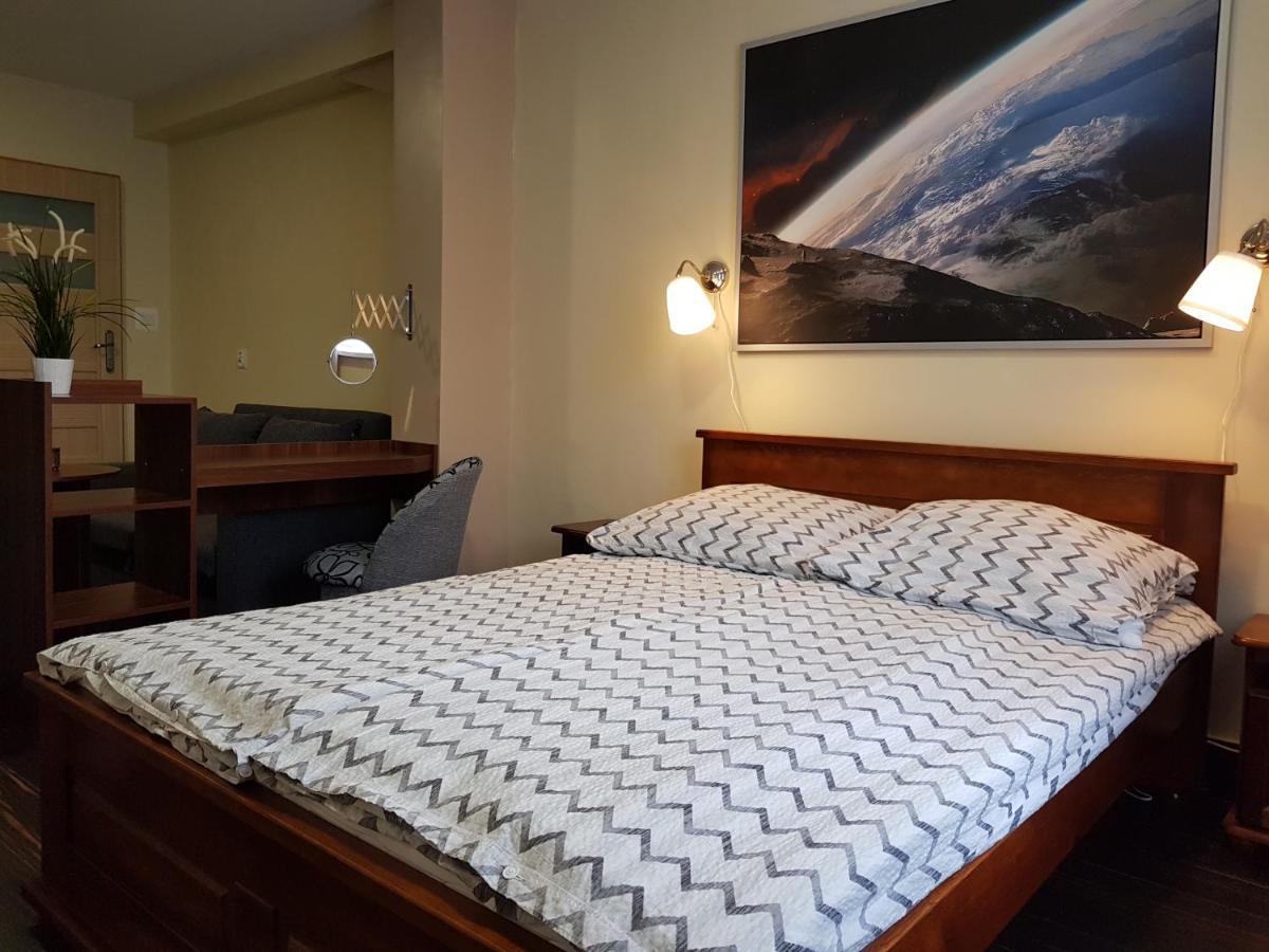 Marcus Hostel Bydgoszcz Bagian luar foto